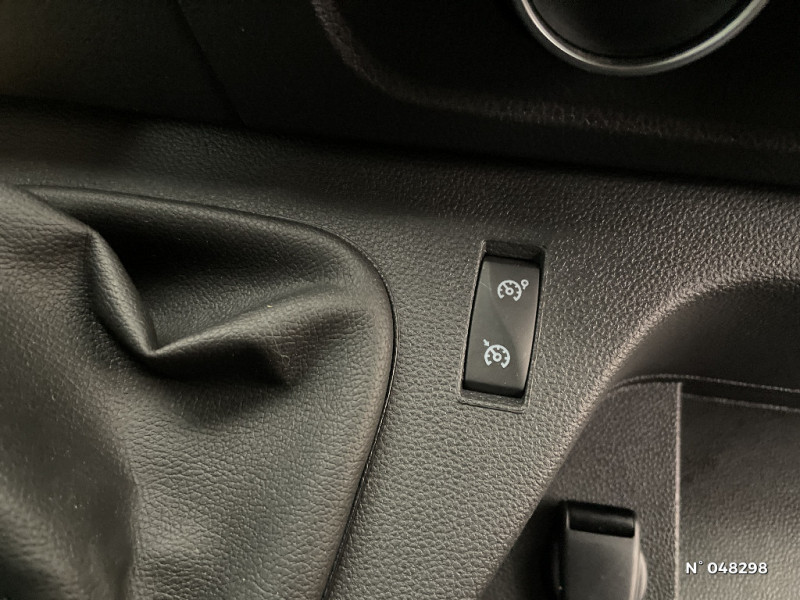 Renault Master MASTER FGN TRAC F3500 L2H2 BLUE DCI 135 CONFORT  occasion  Boulogne-sur-Mer - photo n15