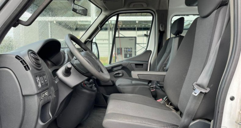 Renault Master TPMR Grand Confort L2H2 2.3 dCi 110 - 18 250 HT - 9 PLACES 2019 - photo n°7 Renault Master TPMR Grand Confort L2H2 2.3 dCi 110 - 18 250 HT - 9 PLACES  occasion à Marlenheim - photo n°7