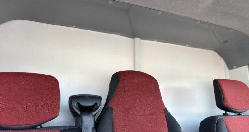 Renault Master VU FOURGON 2.3 DCI 145CH ENERGY 30M3 PRIX HT FAIBLE KILOMÉTR 2017 - photo n°7 Renault Master VU FOURGON 2.3 DCI 145CH ENERGY 30M3 PRIX HT FAIBLE KILOMÉTR  occasion à Valence - photo n°7