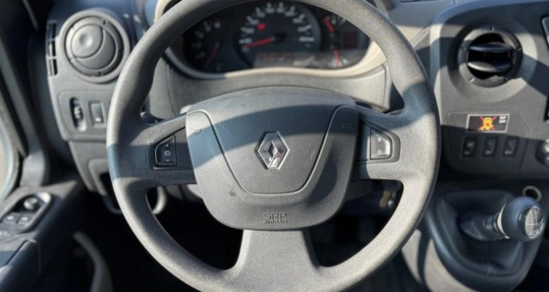 Renault Master VU FOURGON 2.3 DCI 145CH ENERGY 30M3 PRIX HT FAIBLE KILOMÉTR 2017 - photo n°4 Renault Master VU FOURGON 2.3 DCI 145CH ENERGY 30M3 PRIX HT FAIBLE KILOMÉTR  occasion à Valence - photo n°4