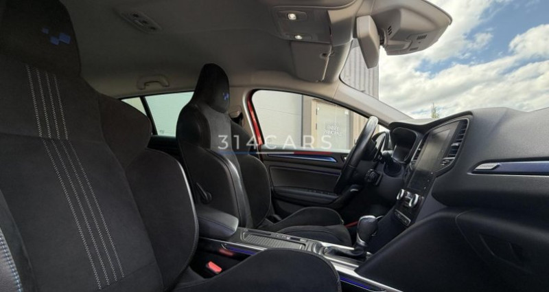 Renault Megane Estate Estate 1.6 Energy TCe - 205 - BV EDC IV BREAK GT 2018 - photo n°3 Renault Megane Estate Estate 1.6 Energy TCe - 205 - BV EDC IV BREAK GT  occasion à Roanne - photo n°3