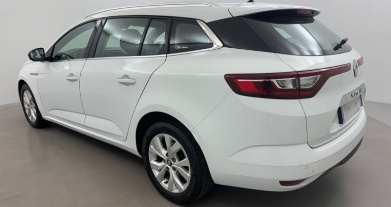 Renault Megane Estate IV ESTATE 1.3 TCe 140 Limited 2020 - photo n°2 Renault Megane Estate IV ESTATE 1.3 TCe 140 Limited  occasion à CHANAS - photo n°2