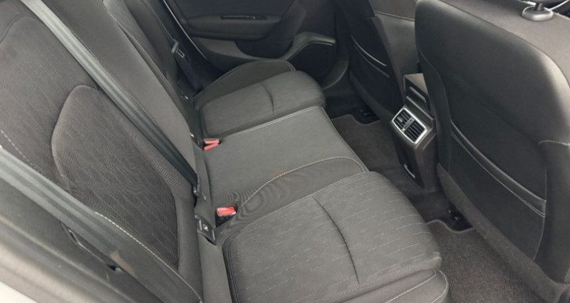 Renault Megane Estate IV ESTATE 1.3 TCe 140 Limited 2020 - photo n°3 Renault Megane Estate IV ESTATE 1.3 TCe 140 Limited  occasion à MIONS - photo n°3