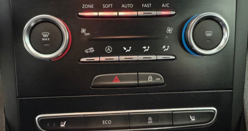 Renault Megane Estate IV ESTATE 1.3 TCe 140 Limited 2020 - photo n°6 Renault Megane Estate IV ESTATE 1.3 TCe 140 Limited  occasion à MIONS - photo n°6