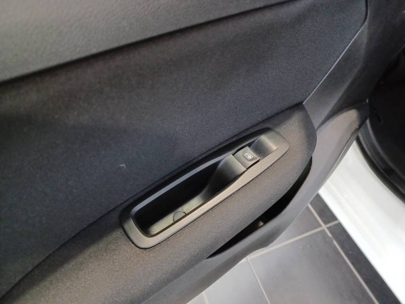 Renault Megane Estate IV Estate Blue dCi 115 Business 2020 - photo n°12 Renault Megane Estate IV Estate Blue dCi 115 Business  occasion à Toulouse - photo n°12