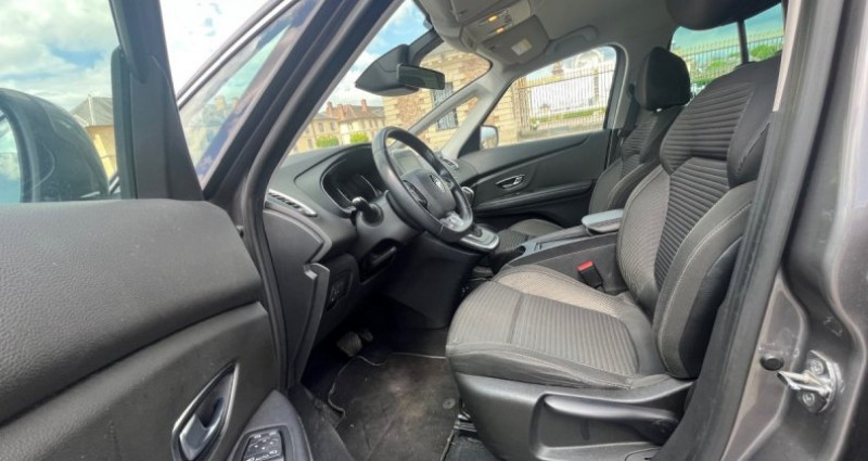 Renault Megane Estate IV ESTATE BUSINESS dCi 110 Energy EDC 7 PLACES 2018 - photo n°7 Renault Megane Estate IV ESTATE BUSINESS dCi 110 Energy EDC 7 PLACES  occasion à PARIS - photo n°7