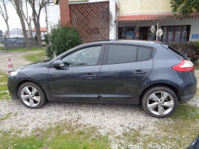 Renault Megane III 1.5 DCI 110CH FAP DYNAMIQUE ECO  occasion  Aucamville - photo n9