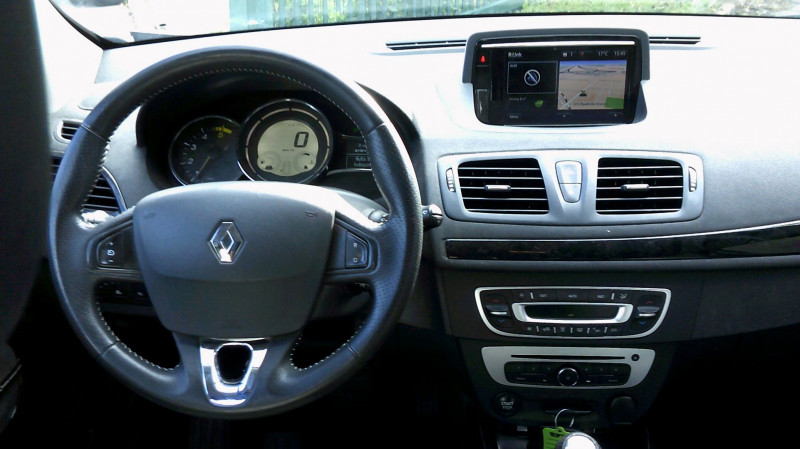 Renault Megane III 1.6 DCI 130CH ENERGY BOSE ECO² 2013 - photo n°6 Renault Megane III 1.6 DCI 130CH ENERGY BOSE ECO²  occasion à Toulouse - photo n°6