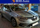 Renault Megane IV occasion Gris année 2021 boite Automatique Annonce Renault Megane IV occasion Hybride PLUG-IN HYBRIDE 160 INTENS JA17+ AFFICHAGE TETE HAUTE à Biganos