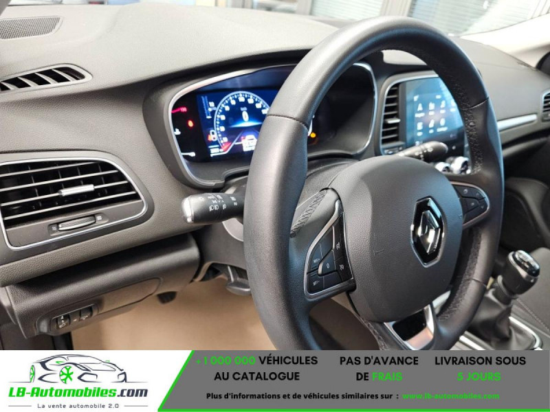 Renault Megane IV TCe 140 BVM  occasion � Beaupuy - photo n�5