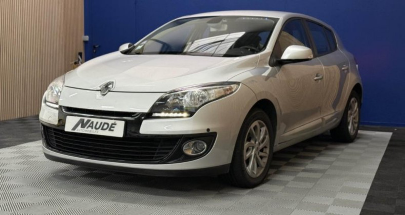 Renault Megane 1.2 TCe 115 CH ENERGY 2012 - photo n°3 Renault Megane 1.2 TCe 115 CH ENERGY  occasion à Lozanne - photo n°3