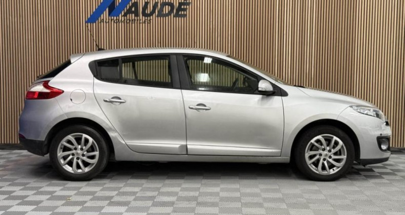 Renault Megane 1.2 TCe 115 CH ENERGY 2012 - photo n°7 Renault Megane 1.2 TCe 115 CH ENERGY  occasion à Lozanne - photo n°7