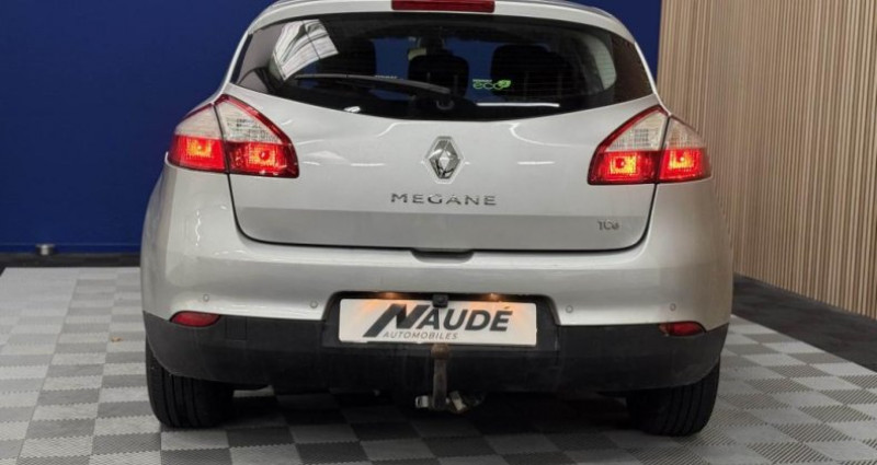 Renault Megane 1.2 TCe 115 CH ENERGY 2012 - photo n°5 Renault Megane 1.2 TCe 115 CH ENERGY  occasion à Lozanne - photo n°5
