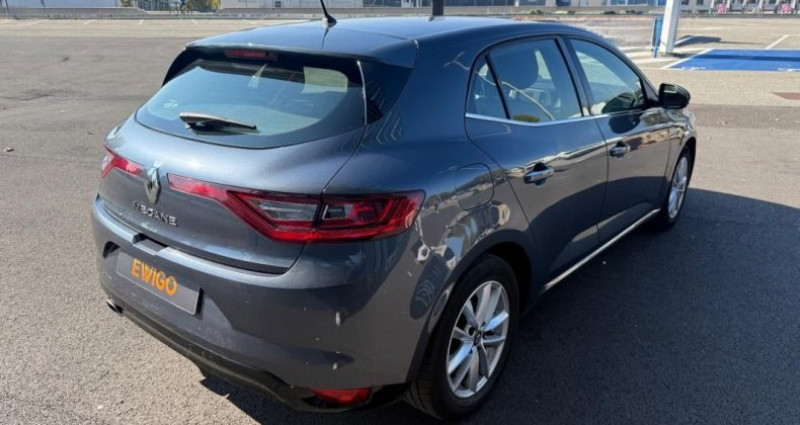 Renault Megane 1.2 TCE 130 ENERGY ZEN 2017 - photo n°2 Renault Megane 1.2 TCE 130 ENERGY ZEN  occasion à Valence - photo n°2