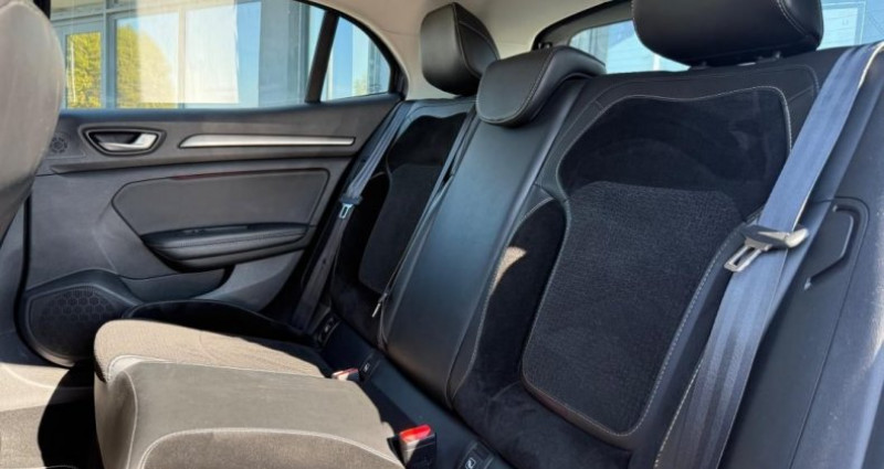 Renault Megane 1.2 TCE 130 ENERGY ZEN 2017 - photo n°7 Renault Megane 1.2 TCE 130 ENERGY ZEN  occasion à Valence - photo n°7