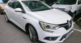 Renault Megane occasion 2019 mise en vente à Lanester par le garage CALVEZ AUTO - photo n°1