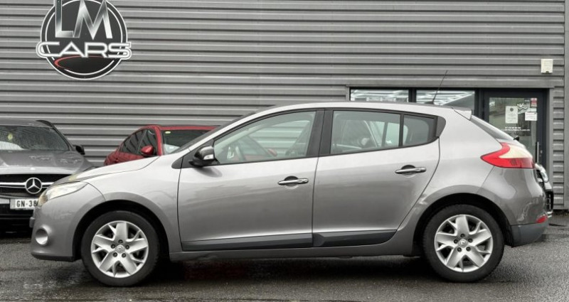 Renault Megane 1.5 dCi FAP - 110 - BV EDC III BERLINE Expression PHASE 1 2011 - photo n°3 Renault Megane 1.5 dCi FAP - 110 - BV EDC III BERLINE Expression PHASE 1  occasion à Chateaubernard - photo n°3
