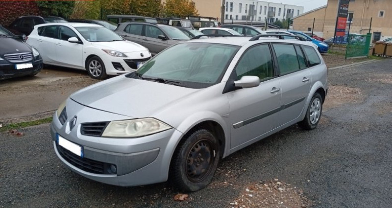 Renault Megane 1.5DCI 105cv / POUR PROFESSIONNEL OU EXPORT 2007 - photo n°2 Renault Megane 1.5DCI 105cv / POUR PROFESSIONNEL OU EXPORT  occasion à GLEIZÉ - photo n°2