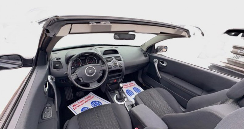 Renault Megane 2 phase 1.5 dci 105 ch dynamique cabriolet Clim auto régulat 2008 - photo n°5 Renault Megane 2 phase 1.5 dci 105 ch dynamique cabriolet Clim auto régulat  occasion à Nevers - photo n°5