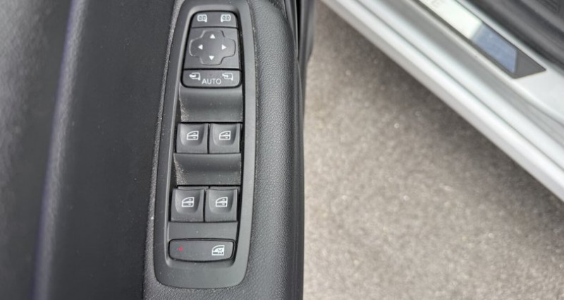 Renault Megane 4 1.5L DCI 115 INTENS 2019 - photo n°6 Renault Megane 4 1.5L DCI 115 INTENS  occasion à Lières - photo n°6