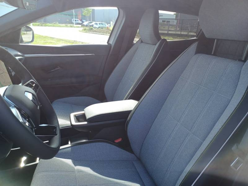Renault Megane E-Tech 220 ch autonomie confort GSR2 Techno  occasion  Agen - photo n10