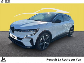 Renault Megane occasion 2022 mise en vente à LA ROCHE SUR YON par le garage RENAULT LA ROCHE - photo n°1