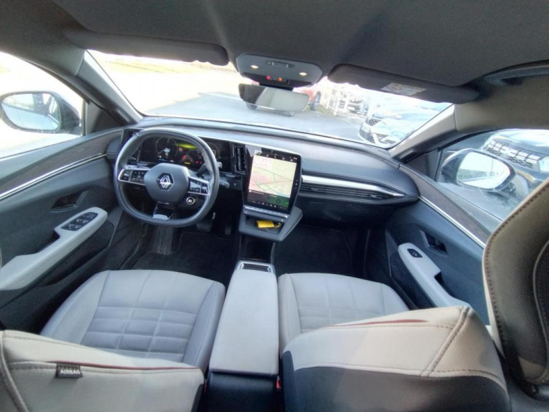 Renault Megane E-TECH EV60 220 ch super charge Iconic  occasion  VITRY LE FRANCOIS - photo n5