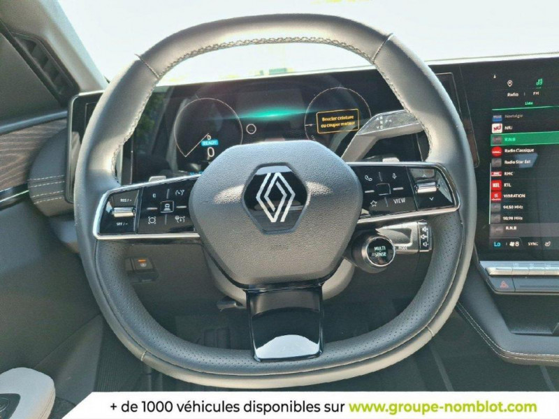 Renault Megane E-TECH EV60 220 ch super charge Iconic  occasion  CHAMPLAY - photo n9