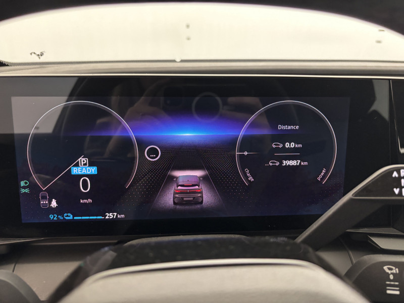 Renault Megane EV40 130ch standard charge Equilibre 5p 2022 - photo n°17 Renault Megane EV40 130ch standard charge Equilibre 5p  occasion à SAINT-GREGOIRE - photo n°17