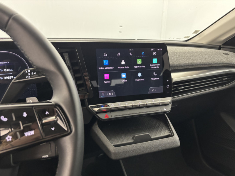 Renault Megane EV40 130ch standard charge Equilibre 5p 2022 - photo n°18 Renault Megane EV40 130ch standard charge Equilibre 5p  occasion à SAINT-GREGOIRE - photo n°18