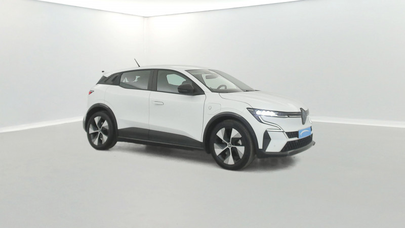 Renault Megane EV40 130ch standard charge Equilibre 5p 2022 - photo n°7 Renault Megane EV40 130ch standard charge Equilibre 5p  occasion à SAINT-GREGOIRE - photo n°7