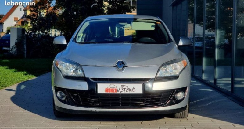 Renault Megane III 1.5 DCI 110CH ENERGY FAP BUSINESS ECO² 2012 - photo n°2 Renault Megane III 1.5 DCI 110CH ENERGY FAP BUSINESS ECO²  occasion à Geispolsheim - photo n°2