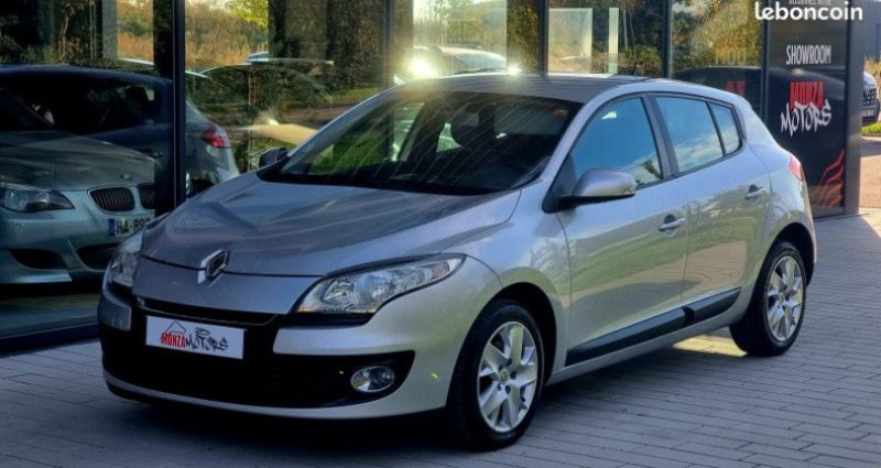 Renault Megane III 1.5 DCI 110CH ENERGY FAP BUSINESS ECO² 2012 - photo n°3 Renault Megane III 1.5 DCI 110CH ENERGY FAP BUSINESS ECO²  occasion à Geispolsheim - photo n°3
