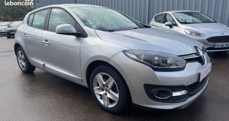 Renault Megane III 1.5 DCI 95 CH Life 2015 - photo n°3 Renault Megane III 1.5 DCI 95 CH Life  occasion à Moneteau - photo n°3