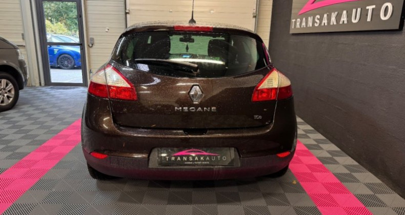 Renault Megane III BERLINE TCE 115 Energy eco2 Limited, DISTRIB NEUVE, CT O 2014 - photo n°4 Renault Megane III BERLINE TCE 115 Energy eco2 Limited, DISTRIB NEUVE, CT O  occasion à Harfleur - photo n°4