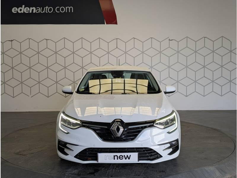 Renault Megane IV Berline Blue dCi 115 Business 2021 - photo n°8 Renault Megane IV Berline Blue dCi 115 Business  occasion à TARBES - photo n°8