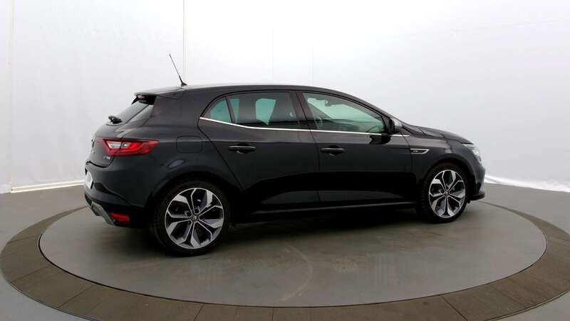 Renault Megane IV BERLINE Mgane IV Berline TCe 140 FAP  occasion  TRAPPES - photo n10