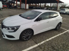 Renault Megane occasion année 2017 boite Automatique Annonce Renault Megane occasion Essence IV BERLINE TCe 130 Energy EDC Limited à PLOERMEL