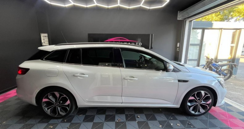 Renault Megane IV ESTATE dCi 130 GT LINE / AFF TETE HAUTE / CAMÉRA / ATTELA 2016 - photo n°7 Renault Megane IV ESTATE dCi 130 GT LINE / AFF TETE HAUTE / CAMÉRA / ATTELA  occasion à Marignane - photo n°7