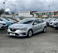 Renault Megane occasion 2021 mise en vente à LOUDAC par le garage RENAULT LOUDEAC - photo n°1