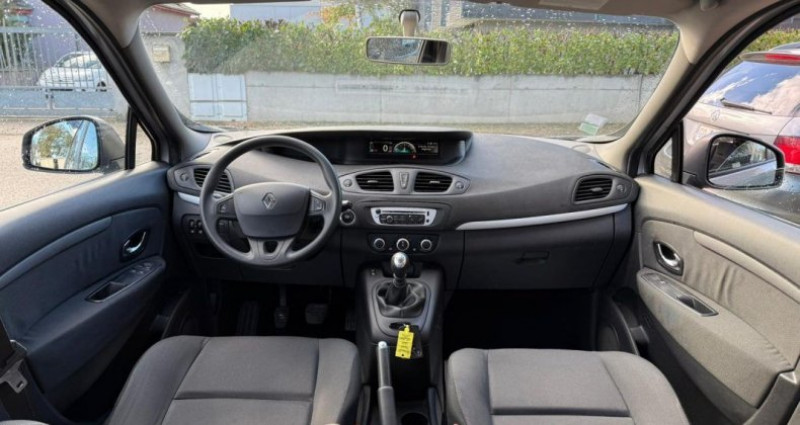 Renault Megane megane 1.5 dci 95ch fap expression eco² 2013 2013 - photo n°5 Renault Megane megane 1.5 dci 95ch fap expression eco² 2013  occasion à Colmar - photo n°5