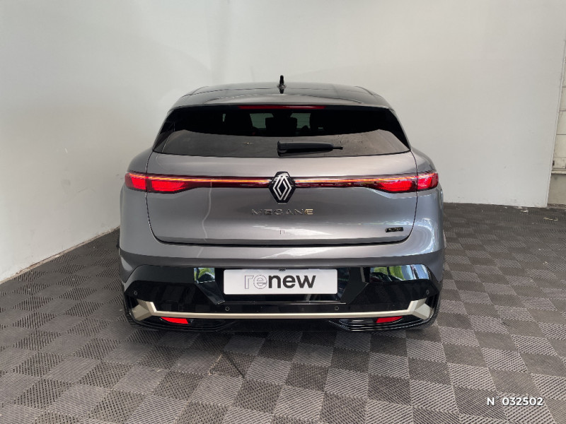 Renault Megane Megane E-Tech 220 ch autonomie confort GSR2 Iconic 2024 - photo n°6 Renault Megane Megane E-Tech 220 ch autonomie confort GSR2 Iconic  occasion à Seynod - photo n°6