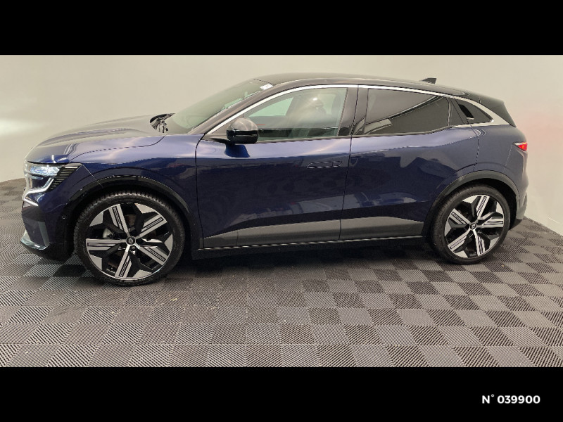 Renault Megane Megane E-Tech EV60 220 ch super charge Iconic 2023 - photo n°2 Renault Megane Megane E-Tech EV60 220 ch super charge Iconic  occasion à Dieppe - photo n°2