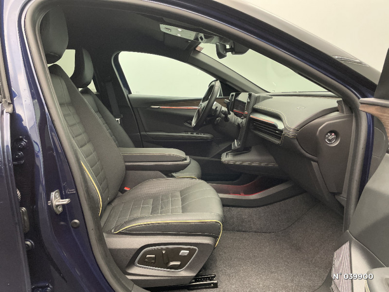 Renault Megane Megane E-Tech EV60 220 ch super charge Iconic 2023 - photo n°10 Renault Megane Megane E-Tech EV60 220 ch super charge Iconic  occasion à Dieppe - photo n°10