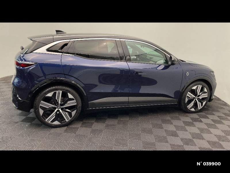 Renault Megane Megane E-Tech EV60 220 ch super charge Iconic 2023 - photo n°5 Renault Megane Megane E-Tech EV60 220 ch super charge Iconic  occasion à Dieppe - photo n°5
