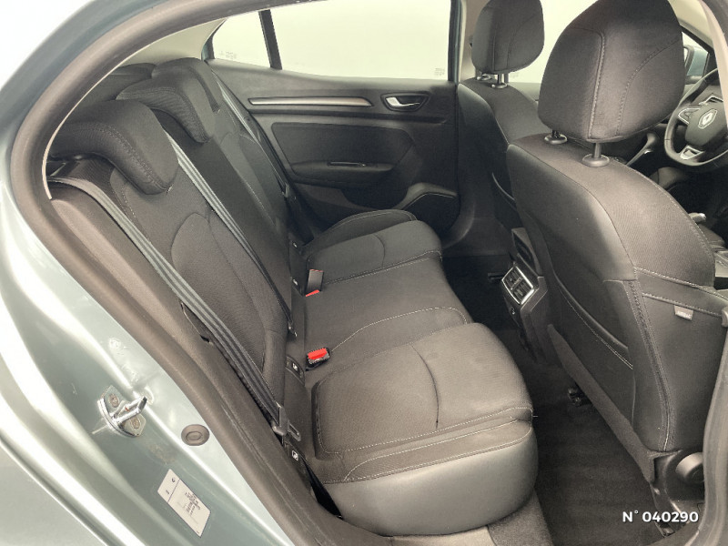 Renault Megane Mégane IV Berline Blue dCi 115 - 20 Business 2021 - photo n°11 Renault Megane Mégane IV Berline Blue dCi 115 - 20 Business  occasion à Abbeville - photo n°11