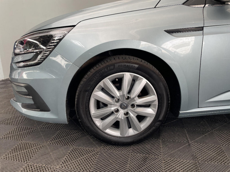 Renault Megane Mégane IV Berline Blue dCi 115 - 20 Business 2021 - photo n°20 Renault Megane Mégane IV Berline Blue dCi 115 - 20 Business  occasion à Abbeville - photo n°20
