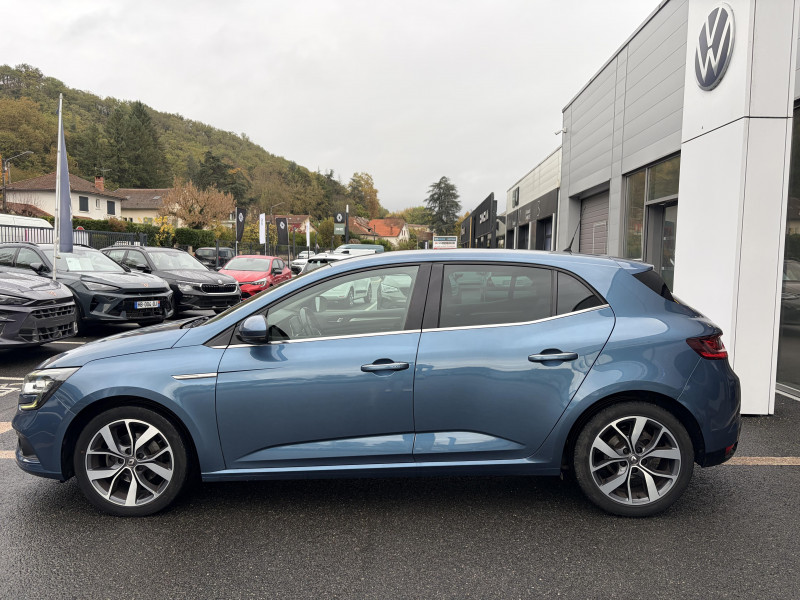 Renault Megane Mégane IV Berline TCe 130 Energy Intens 5p 2018 - photo n°4 Renault Megane Mégane IV Berline TCe 130 Energy Intens 5p  occasion à Figeac - photo n°4