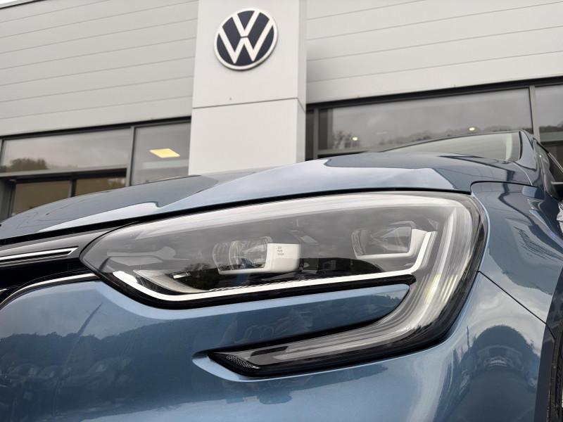 Renault Megane Mégane IV Berline TCe 130 Energy Intens 5p 2018 - photo n°3 Renault Megane Mégane IV Berline TCe 130 Energy Intens 5p  occasion à Figeac - photo n°3