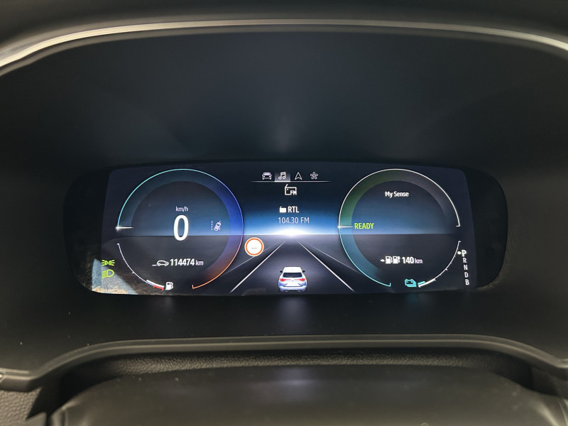 Renault Megane Mégane IV Estate E-TECH Plug-In Hybride 160 Business 5p 2021 - photo n°17 Renault Megane Mégane IV Estate E-TECH Plug-In Hybride 160 Business 5p  occasion à SAINT-GREGOIRE - photo n°17